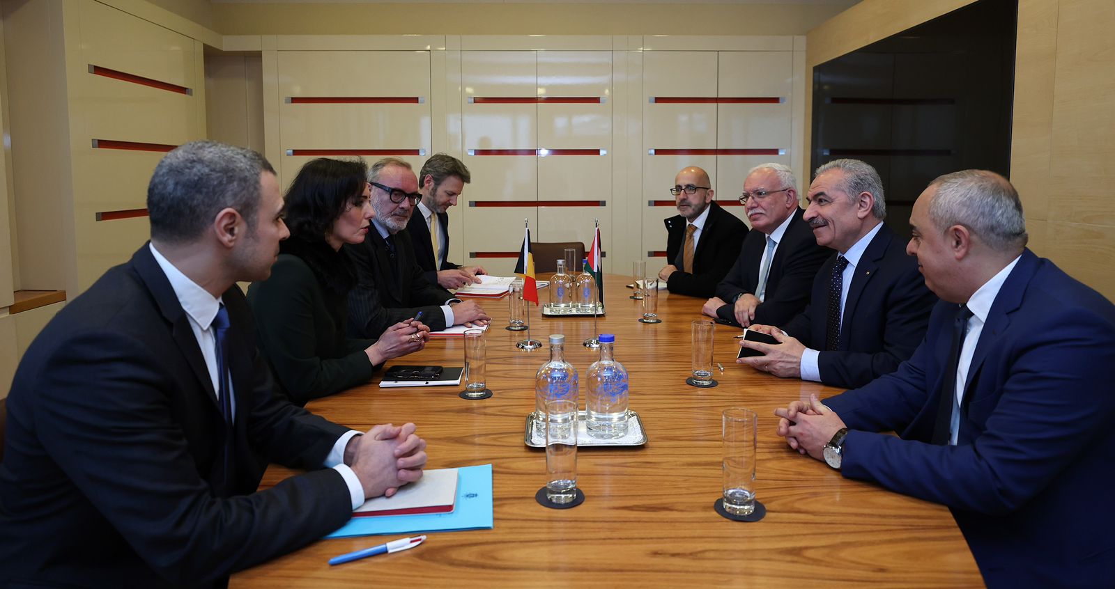 جانب من اللقاء